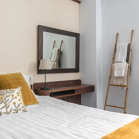 Home2Book Spacious & Bright Apt In Las Palmas City Exterior photo